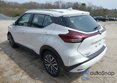 2021 Nissan Kicks Sv Xtronic Cvt из США, поврежденный, VIN 3N1CP5CVXML470495